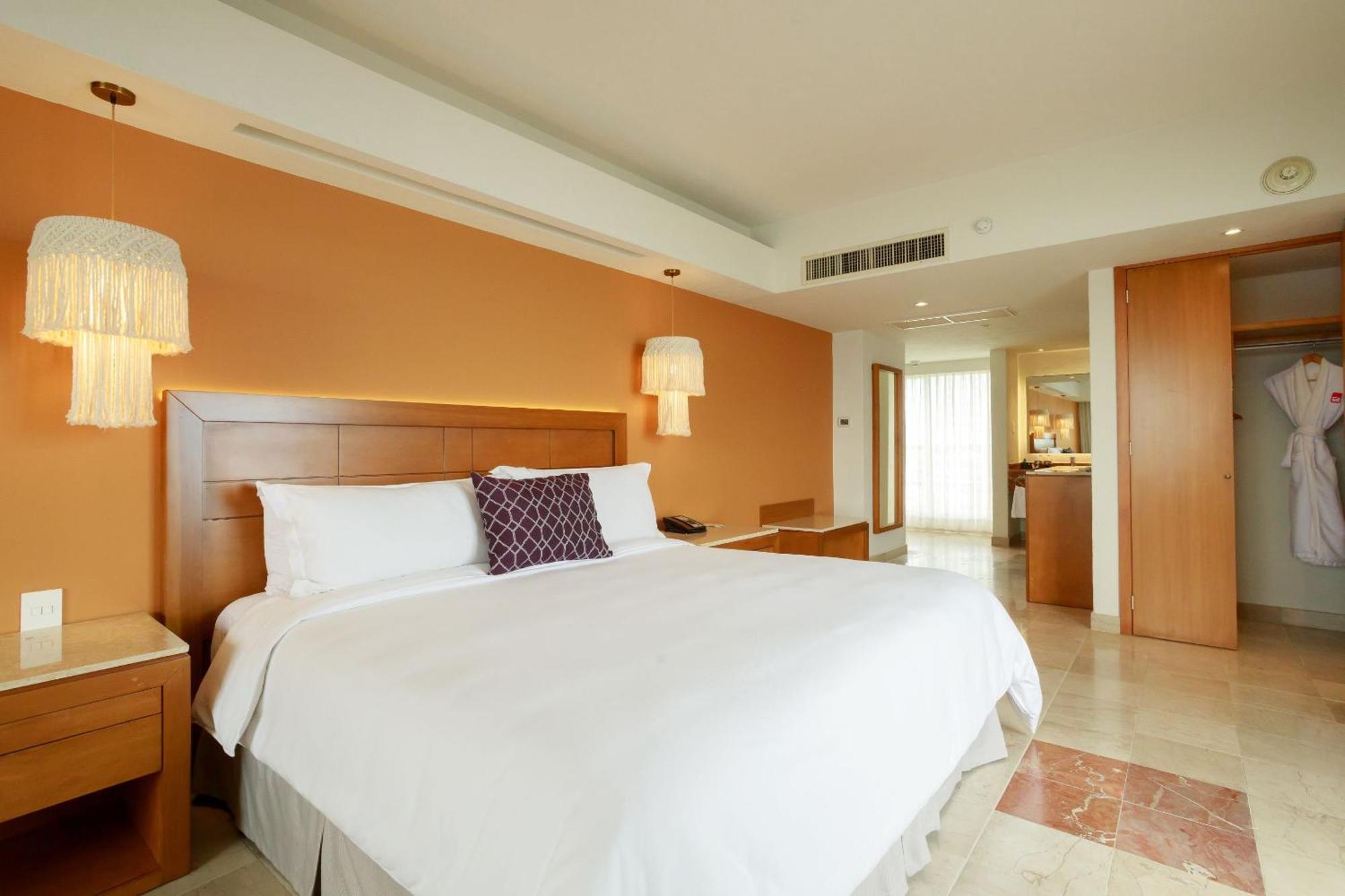 Camino Real Veracruz Zewnętrze zdjęcie A bedroom at the hotel
